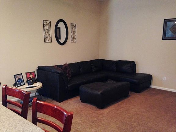 4th image of 816 Wards Creek Ln