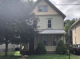 1744 East St, Honesdale, PA 18431