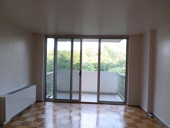balcony door