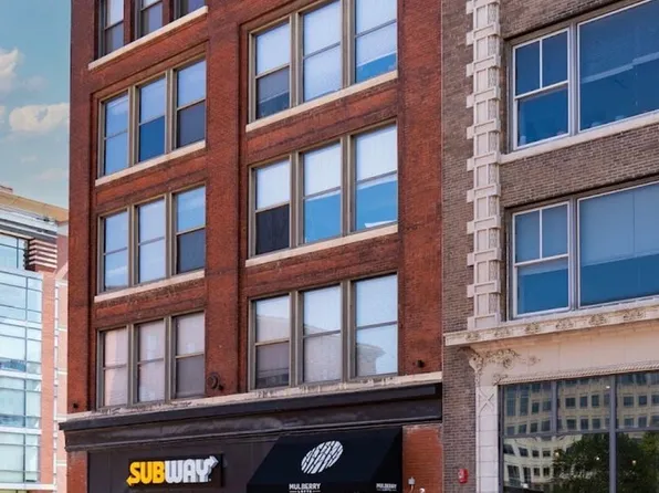 Mulberry Lofts, 905 Broadway Blvd APT 304, Kansas City, MO 64105