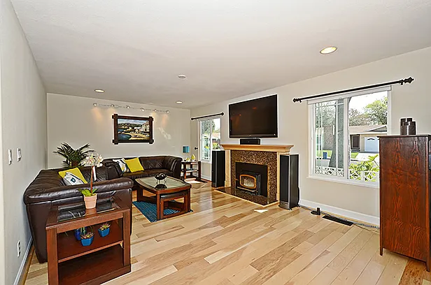 2508 Begonia St photo 1