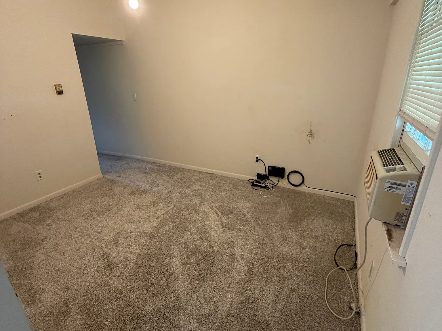 1 bed, $1,050 — Photo 3