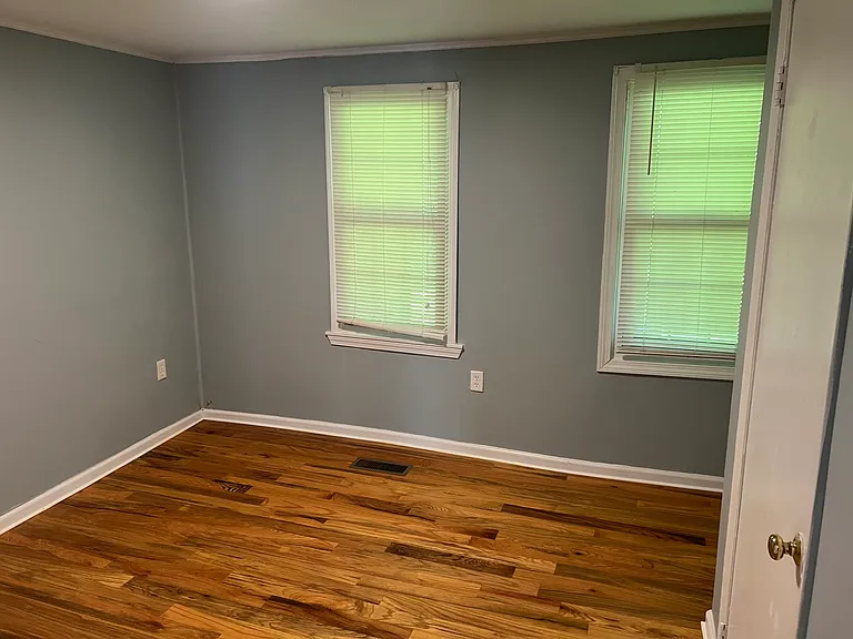 1449 Waterbury Rd #1 — Photo 8
