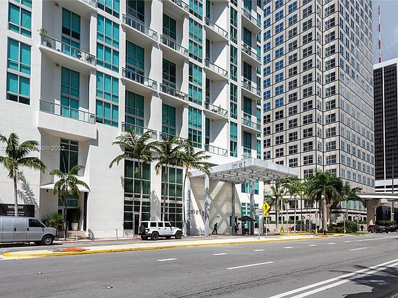 2nd image of 300 S Biscayne Blvd #T-2814