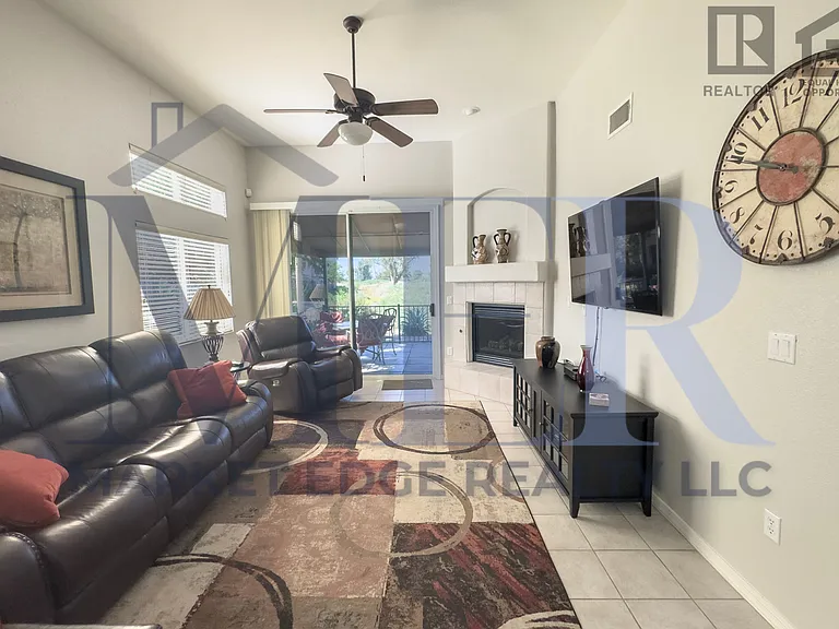 6535 E Superstition Springs Blvd #110 — Photo 11
