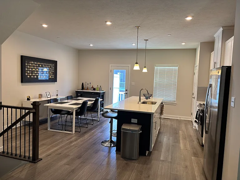 501 Nolan Cir — Photo 11