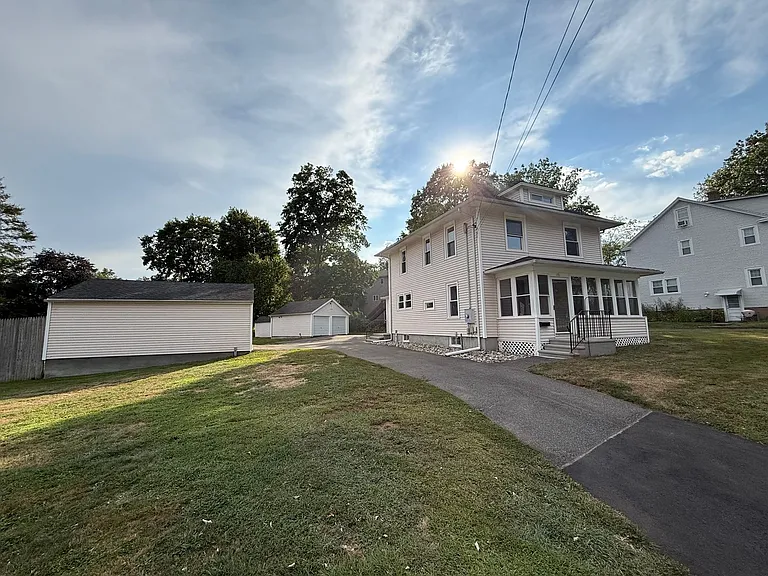 35 West St — Photo 28