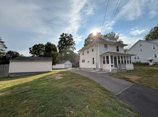 35 West St, Cromwell, CT 06416