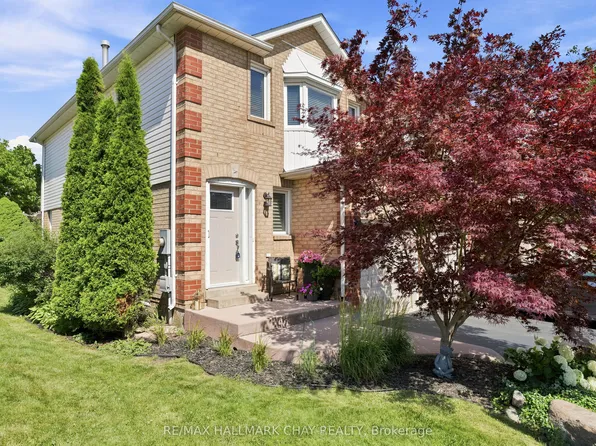 2350 Grand Ravine Dr #86, Oakville, ON L6H 6E2