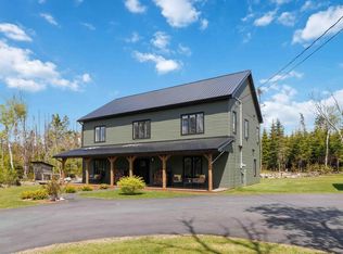 9279 Peggys Cove Rd, Halifax, NS B3Z 0T7