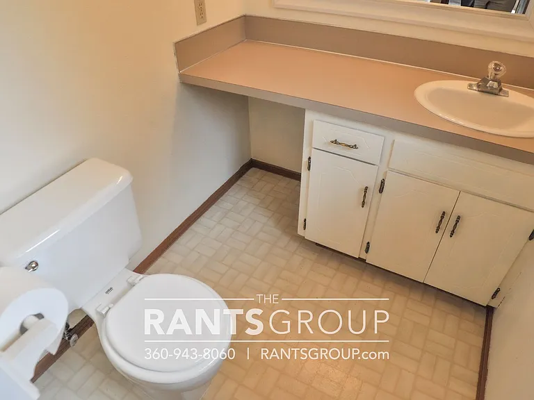 8615 Burns Dr SW — Photo 19