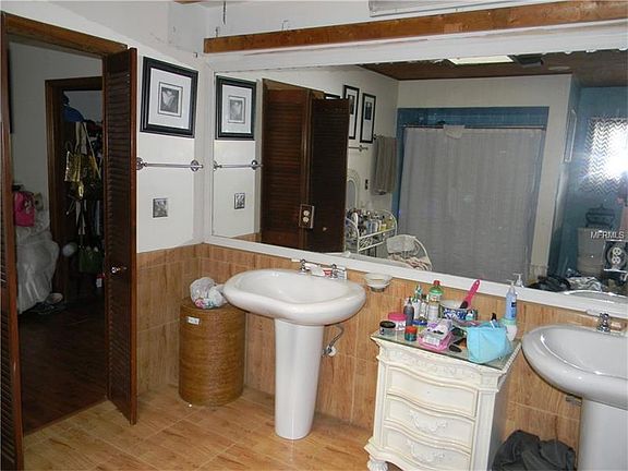 5th image of 5721 Elon Dr
