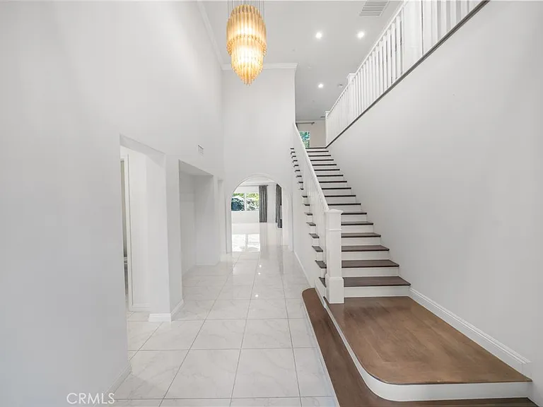 1151 Summit Oak Dr — Photo 4