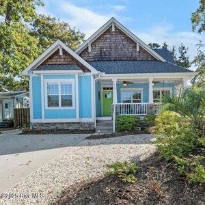 112 NE 28th Street, Oak Island, NC, 28465