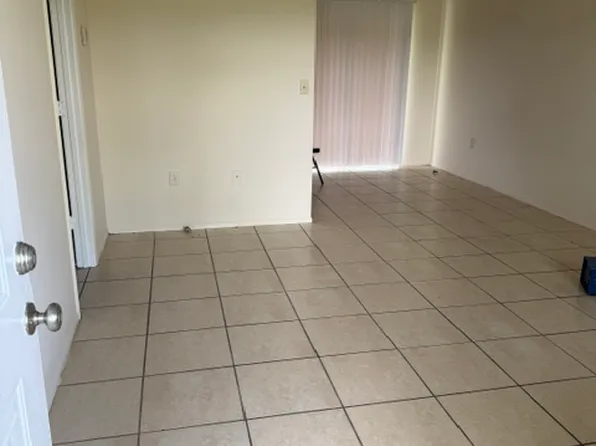 315 Plumosa St, Lake Placid, FL 33852