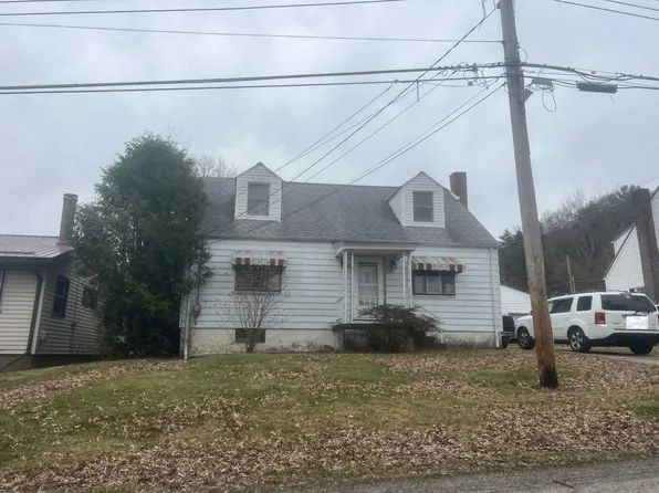 767 S 5th St, Indiana, PA 15701