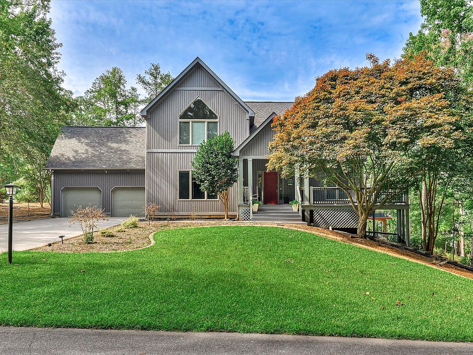 1st image of 202 Deer Run Ln