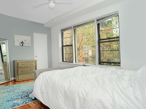3rd image of 47 Morton St APT 4C