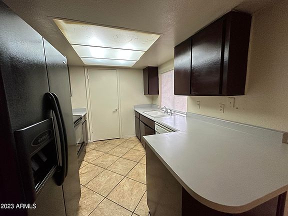5th image of 6935 W DEVONSHIRE Avenue #1361