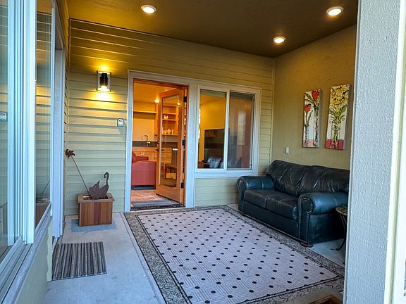 5th image of 7069 NE 161st St
