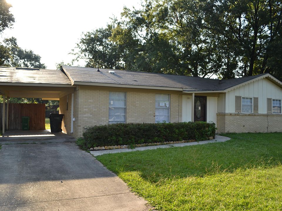 1st image of 4402 Pimlico Dr