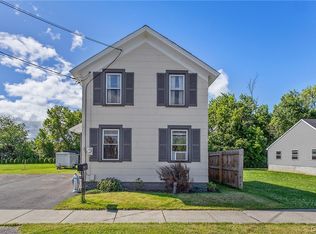 224 E 1st St, East Syracuse, NY 13057