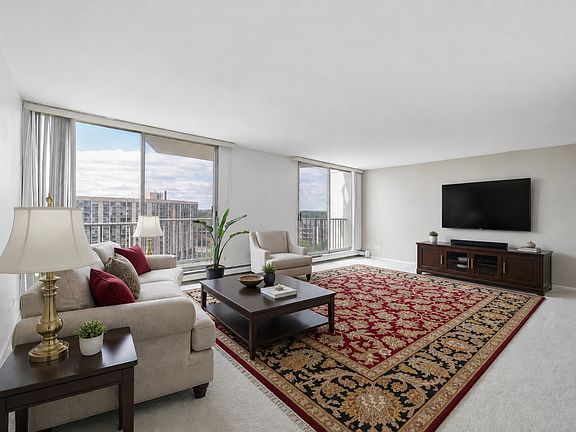3rd image of 40 N Tower Rd APT 11H
