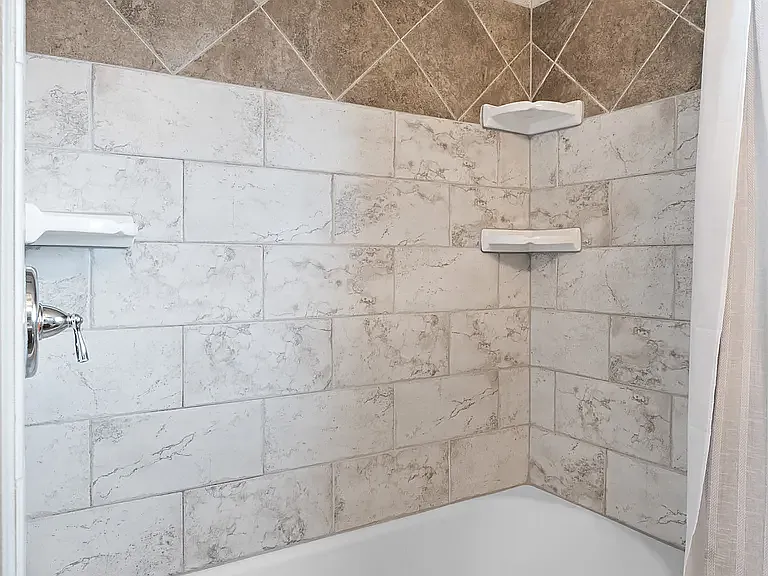 4030 Jay St — Photo 5