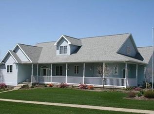 510 Erica Dr, Erie, PA 16509