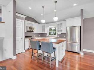 203 Dubois Rd, Glassboro, NJ 08028