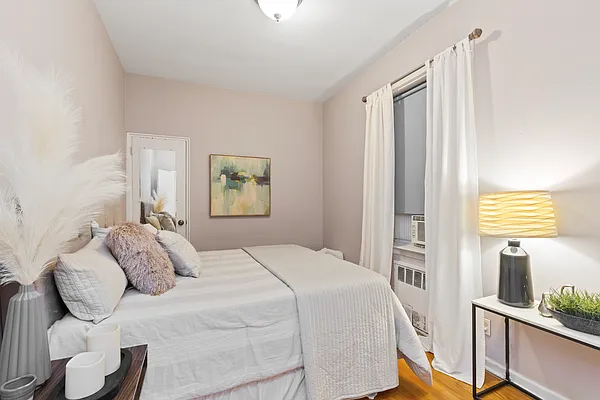 Sold by Douglas Elliman | media 4
