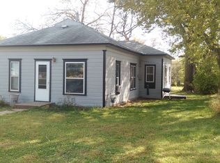 419 W A St, Wymore, NE 68466
