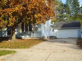 1938 Dean Ave, Holt, MI 48842