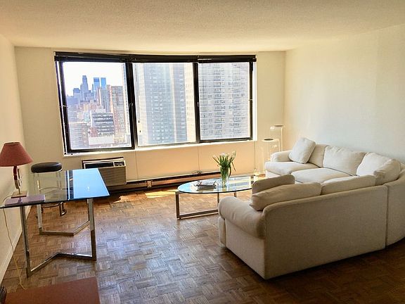 2nd image of 1619 3rd Ave APT 17J