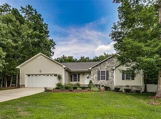 2184 Regency Dr, Randleman, NC 27317