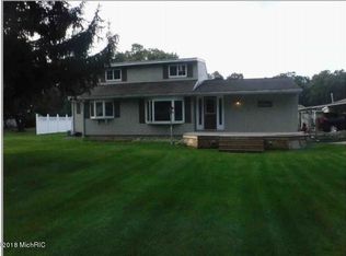 5359 Hall Rd, Muskegon, MI 49442