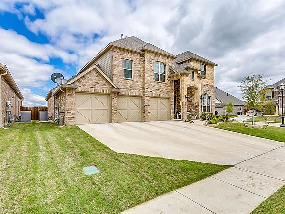 2nd image of 7217 Hampton Ct