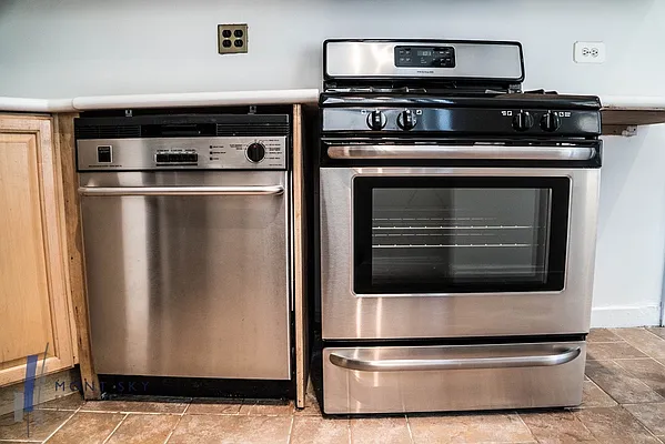 Sold by Mont Sky Real Estate | media 23