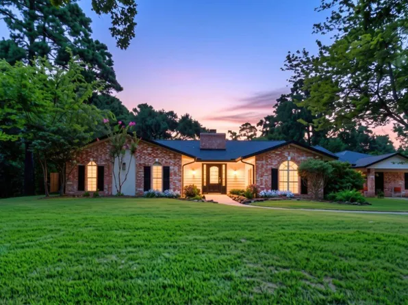 1401 Magnolia Ln, Humble, TX 77339