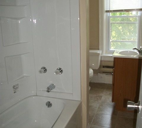 5th image of 712 E Montgomery Ave