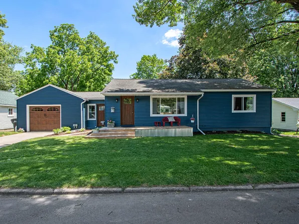622 4th Ave, Lake Odessa, MI 48849