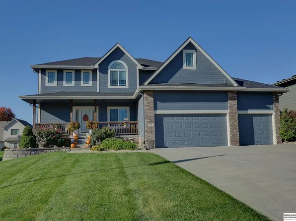 7726 N 158th St, Bennington, NE 68007