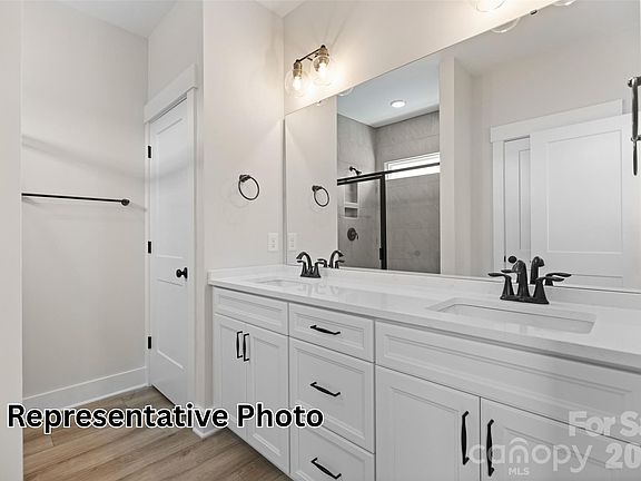 4th image of 13110 Foxberry Rd