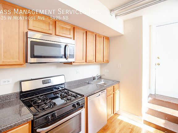 2nd image of 5419 W Montrose Ave #5425