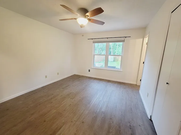 2136 Little River Ln — Photo 15
