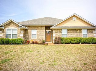 1238 Big Oak Dr, Alma, AR 72921