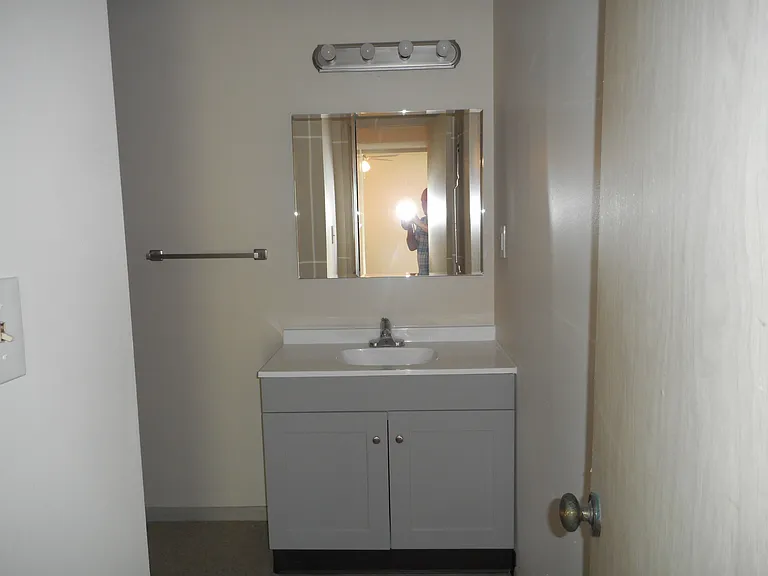 8494 Lane Dr #6 — Photo 4