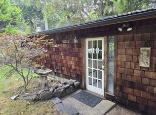 16252A Westside Hwy SW, Vashon, WA 98070