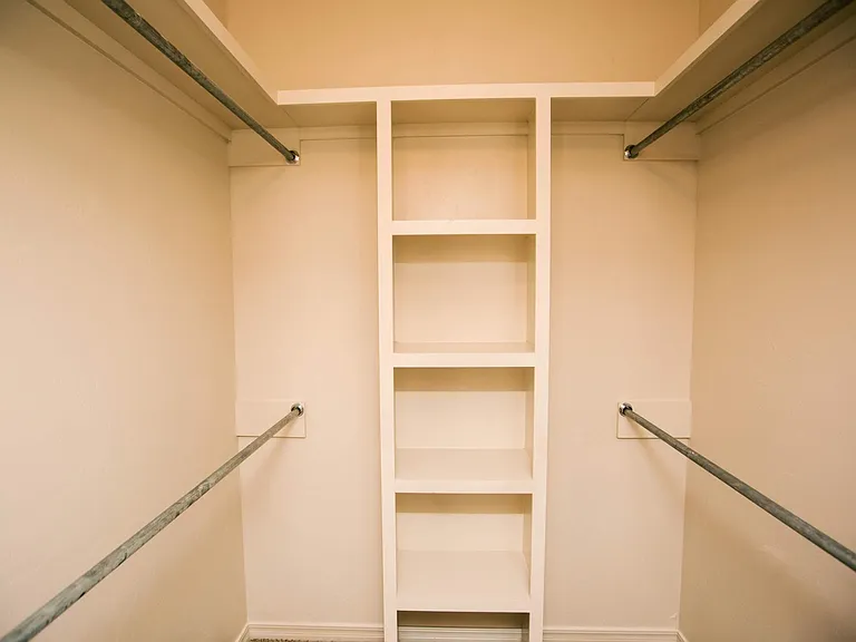 Oakcrest Townhomes — Photo 21