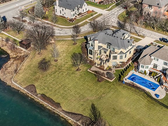 4th image of 396 Shadow Creek Ct
